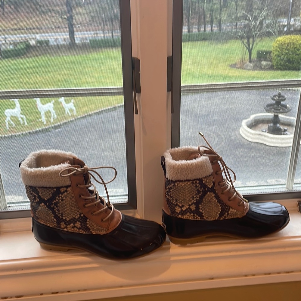 Sam Edelman Winter Boots warm fur non slip size 10